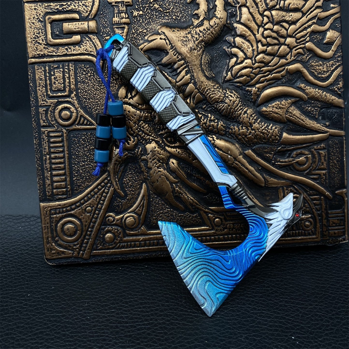 Mini Bloodhound Heirloom  Recolor Raven Bite Axe Metal Craft For Collection