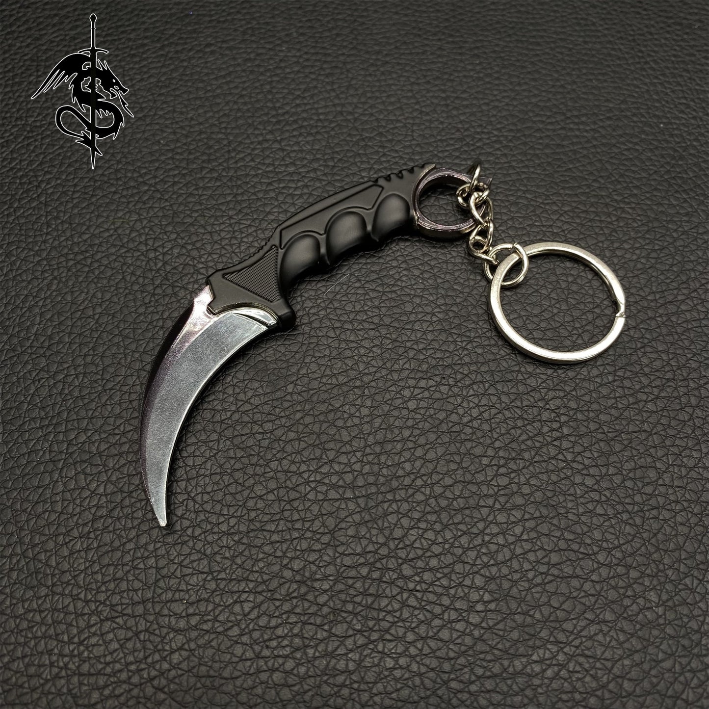 Scorched Skin Mini Karambit Keychain