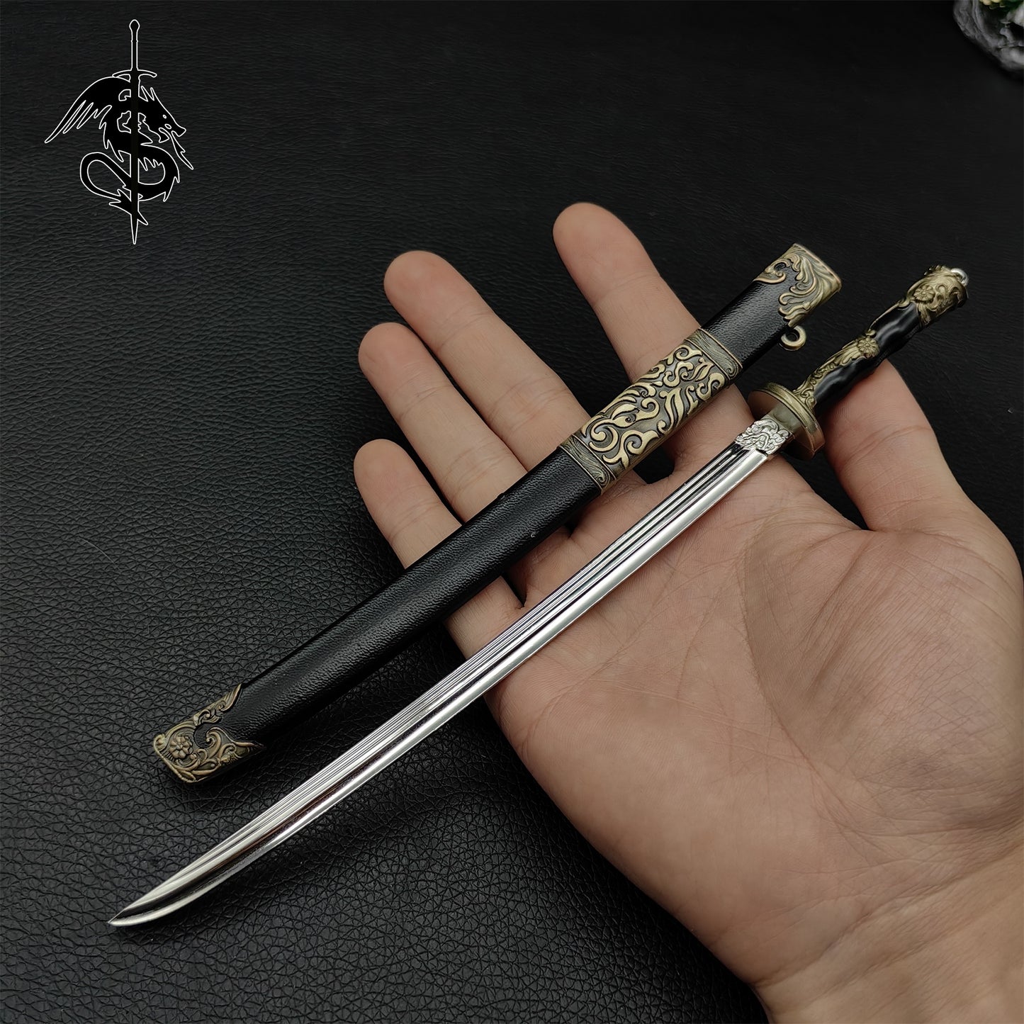 The Imperial Guards Of Ming Dynasty Brotherhood Of Blades Mini Sword