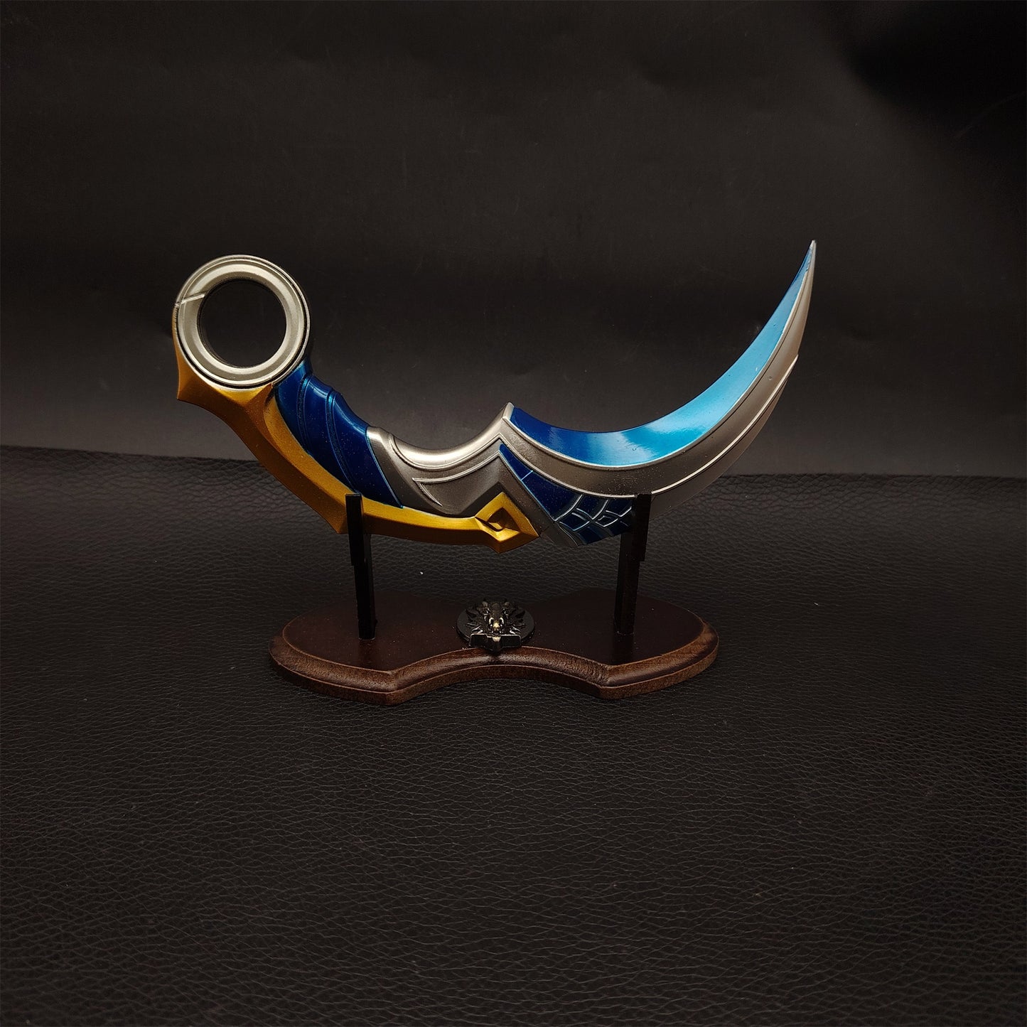 Val Celestial Holater Claw Metal Replica