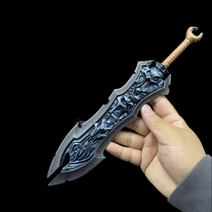 Horsemen Chaoseater Greatsword 30CM/11.8" - Dull Blade Game Collectibles