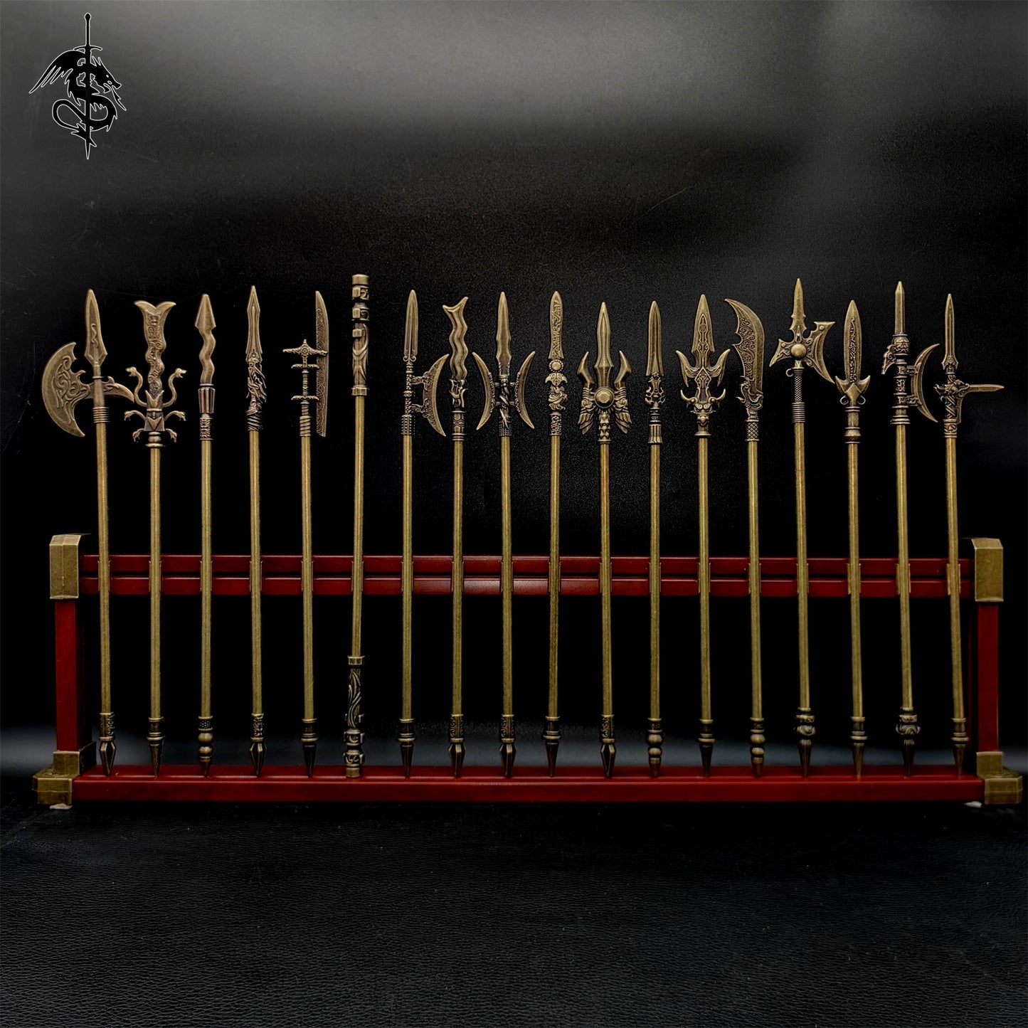 Hand-Forged Metal 18PCS Cold Weapons in Ancient China With Stand