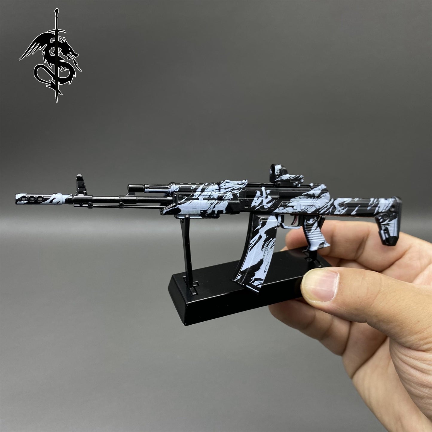 1:6 Arena Breakout Metal Tiny Come On Skin AK74N Miniature