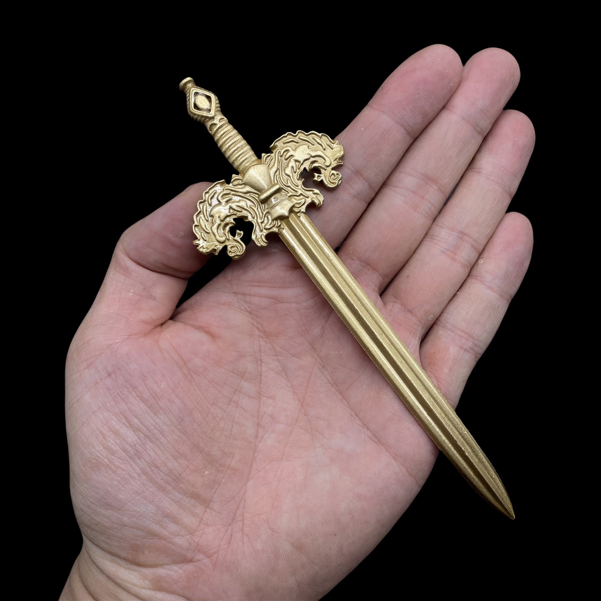 Dominates the World Sacred Count Sword Copper Replica – Miniwarrior