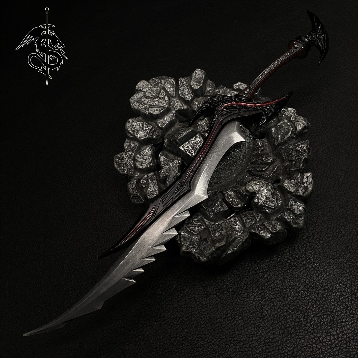 Daedric Sword New Version 11.8" Metal Replica