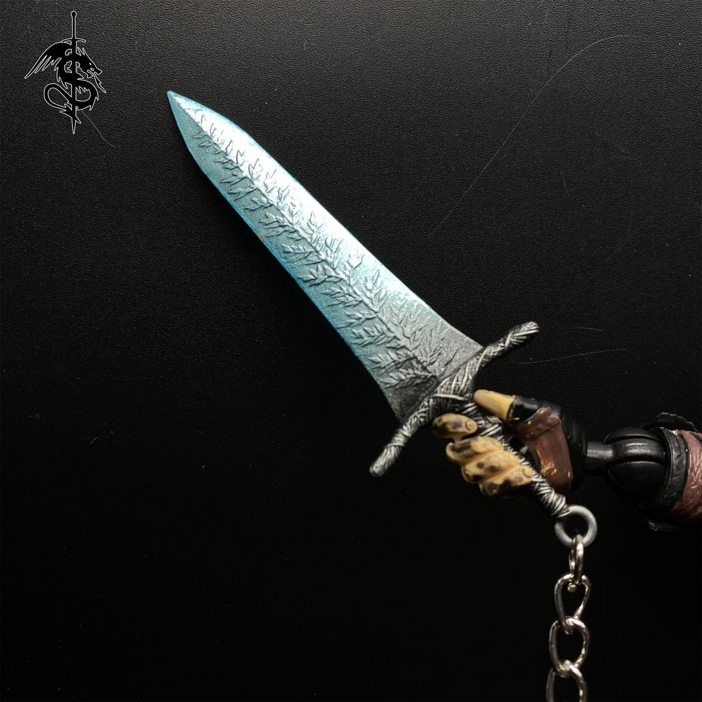 Dark Moonlight Greatsword Metal Keychain