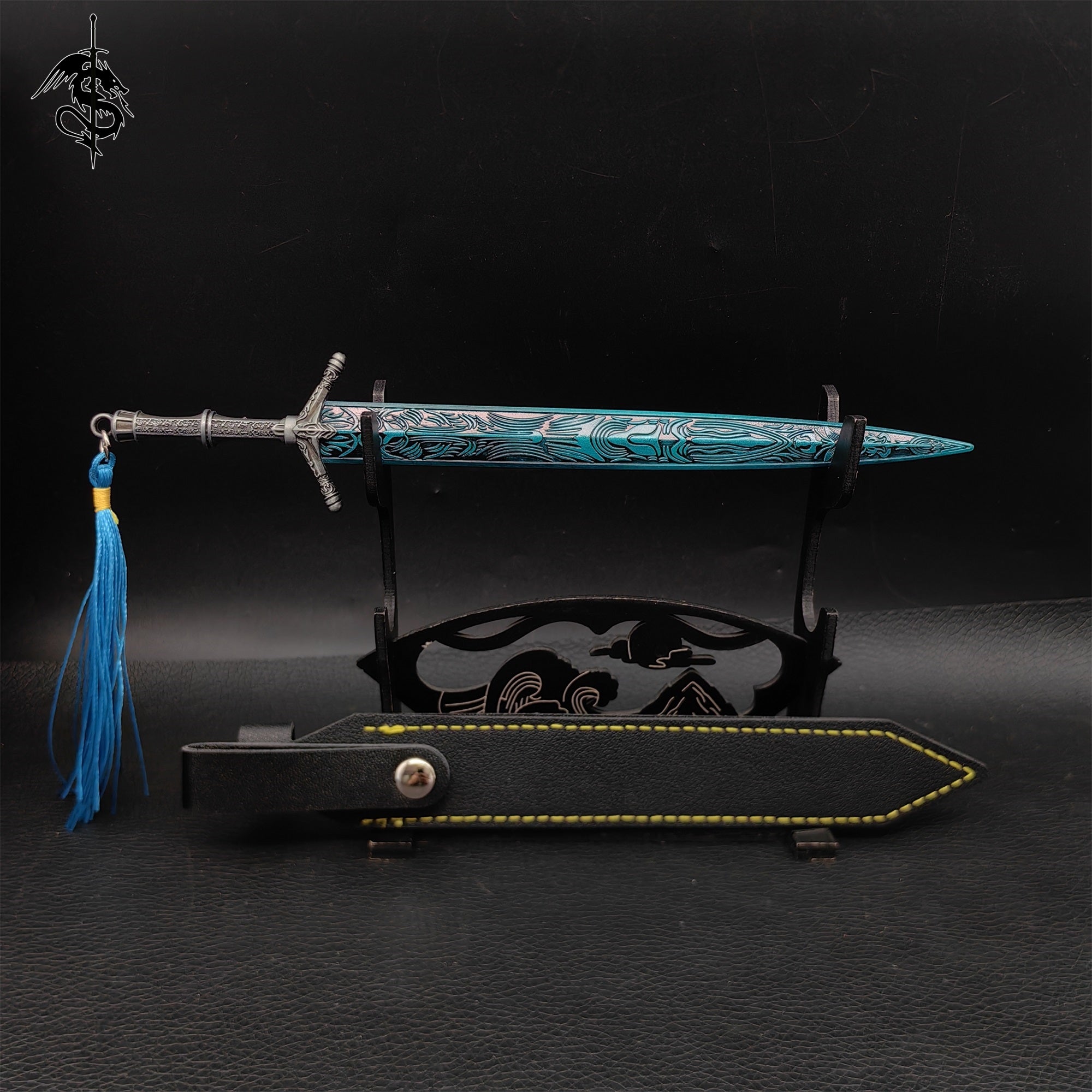 Moonlight Greatsword Metal Dark Moon Sword – Miniwarrior