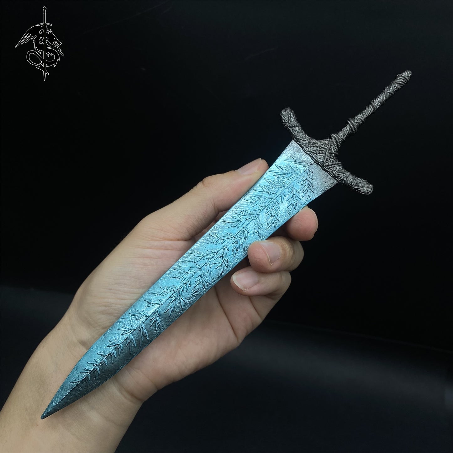 Metal Dark Moonlight Greatsword 8.5" Metal Miniature