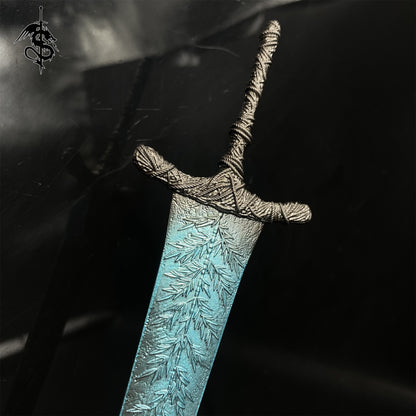 Metal Dark Moonlight Greatsword 8.5" Metal Miniature