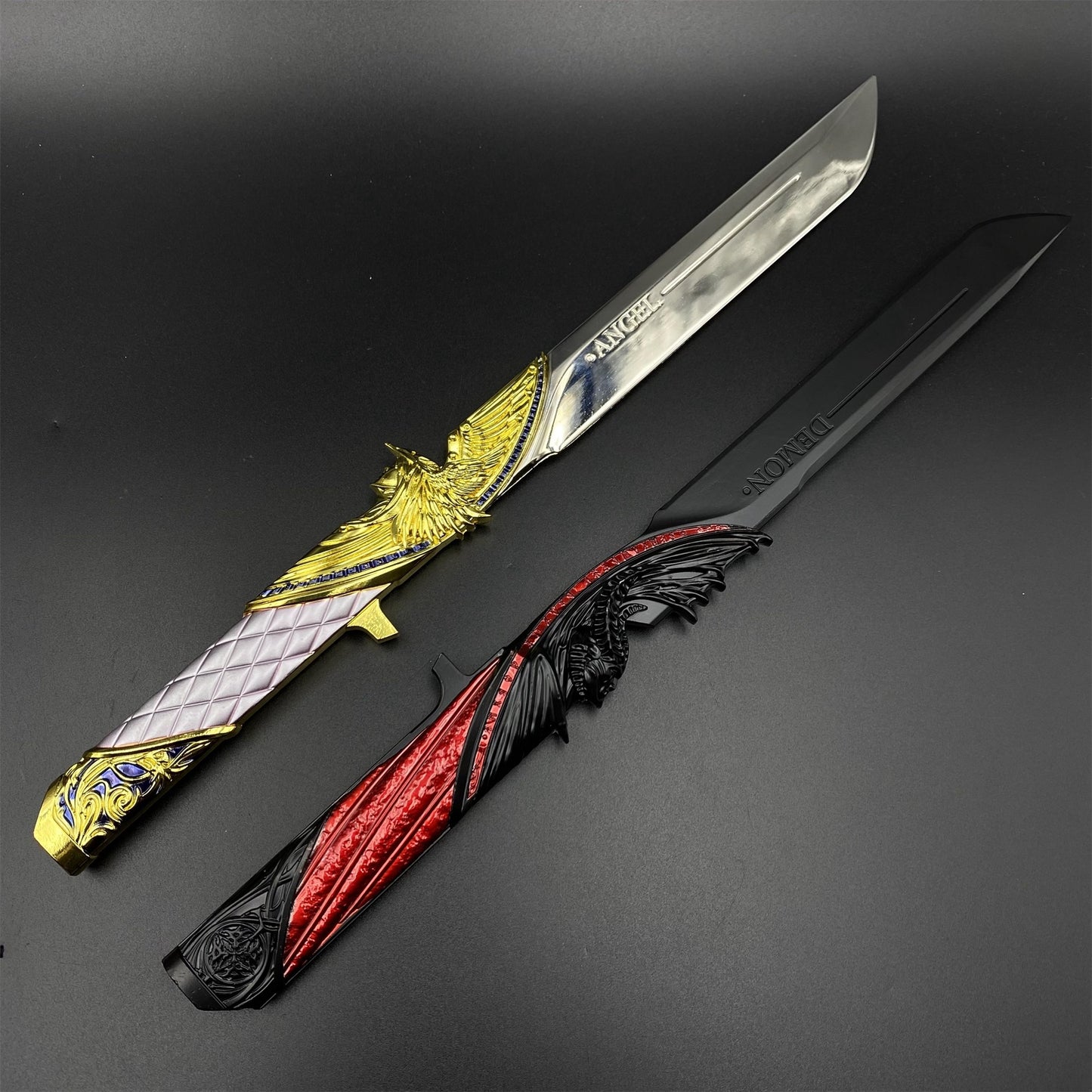 Metal Delta Force Dark Star Angel & Demon Twin Knives Blunt Blade Replica 35CM/13.8"