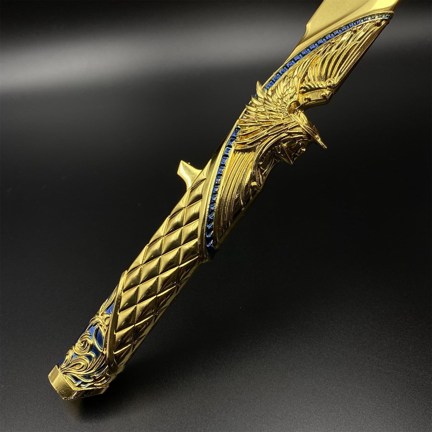 Metal Delta Force Dark Star Short Sword Replica - Game Collectibles