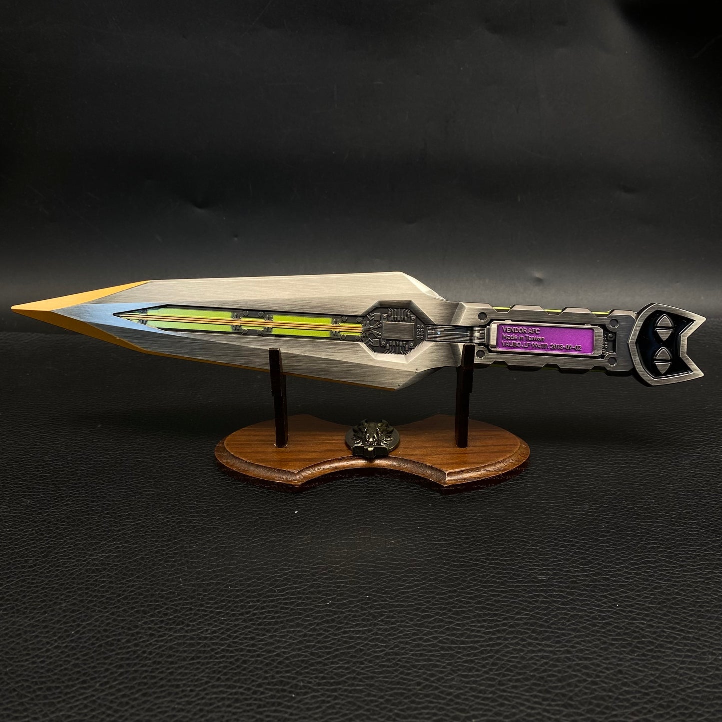 DF Hackclaw Data Knife Metal Replica