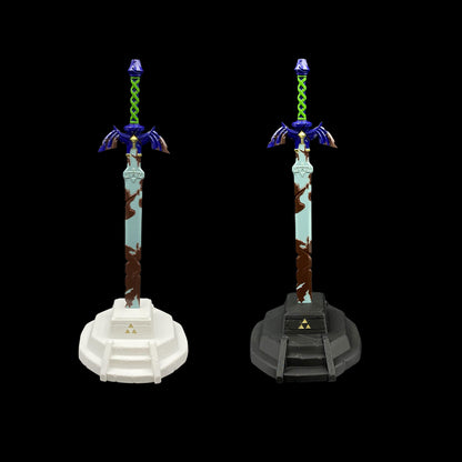 Link Decayed Master Sword Mini Replica - Metal Collectibles