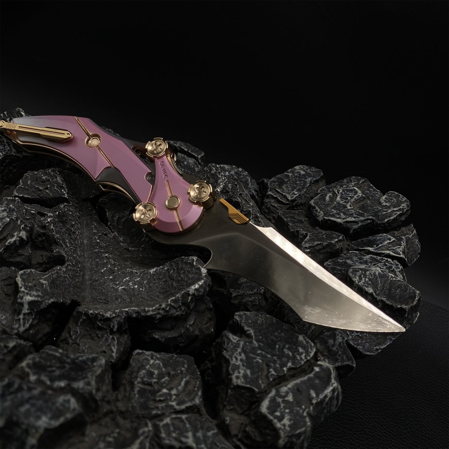Delta Blade Of Mercy Folding Knife Blunt Blade Metal Replica