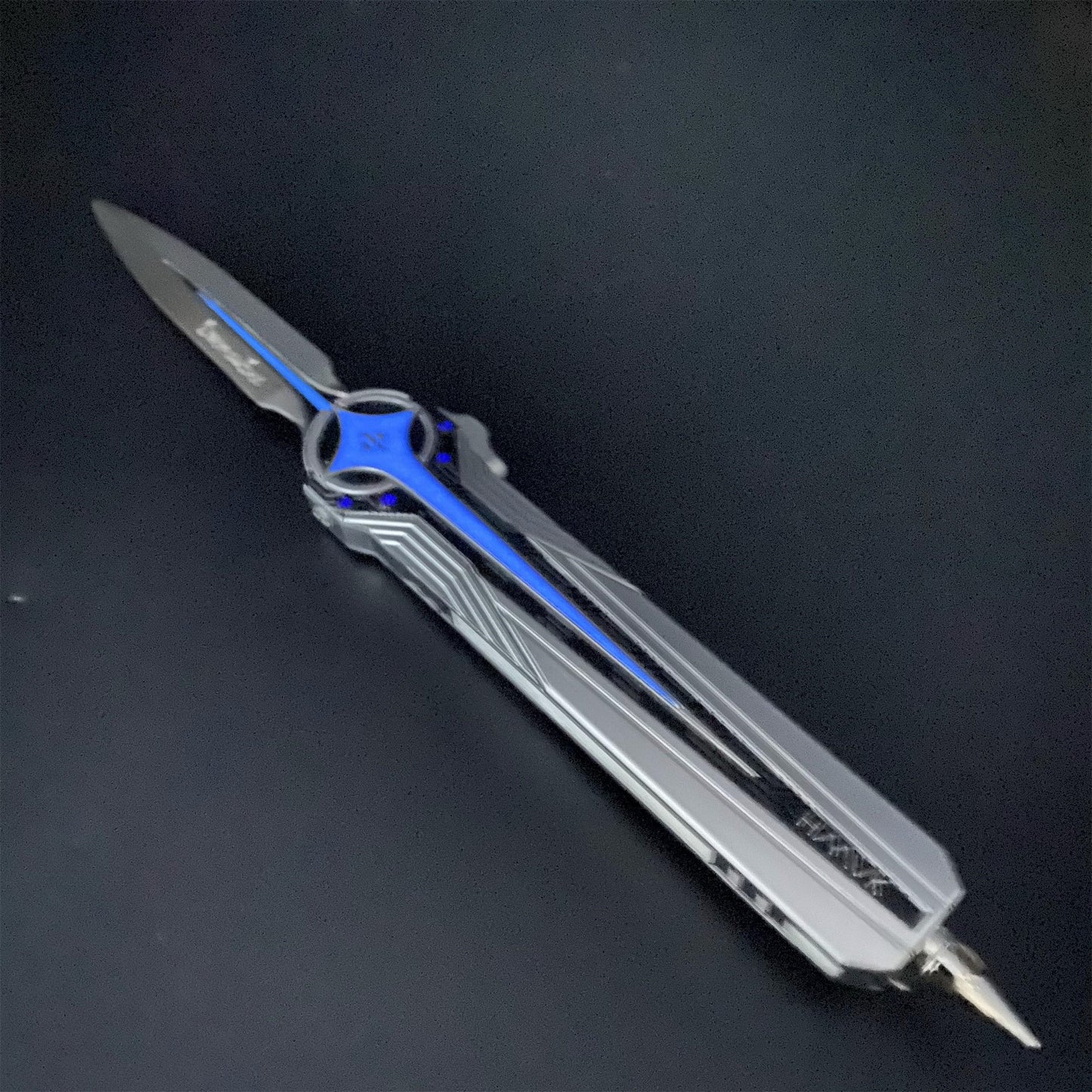 Luminous Delta Force Desmoulins' Edge Metal Dull Blade Replica For Collection