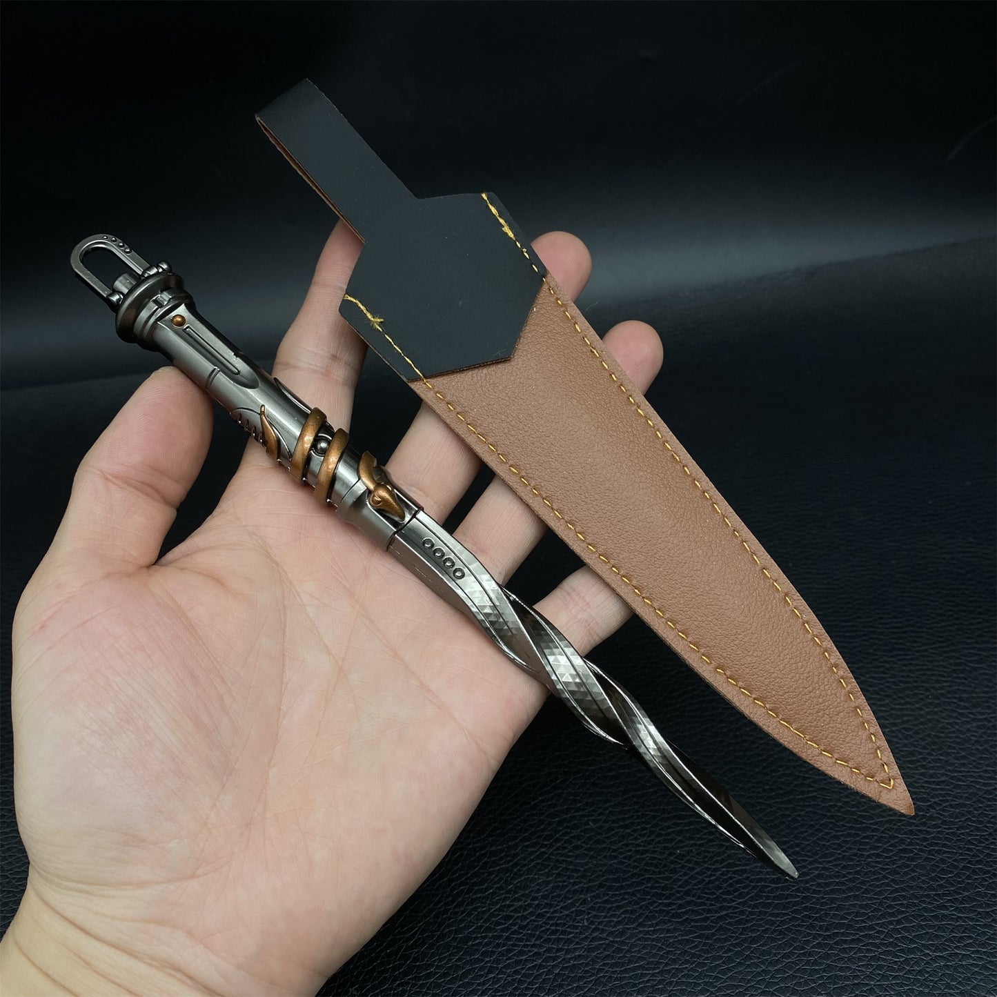 Metal Disc Tooth Removal Short Blade Mini Replica Display Collection
