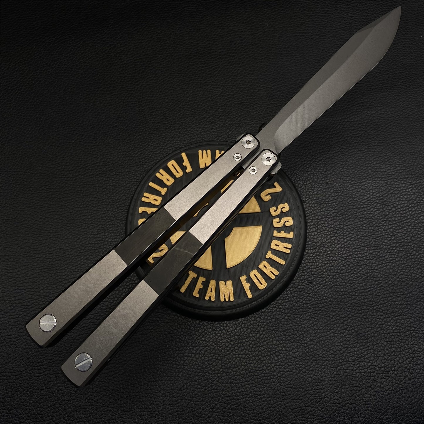 3D Printing Spy & TF2 Black Rose Balisong Display Holder