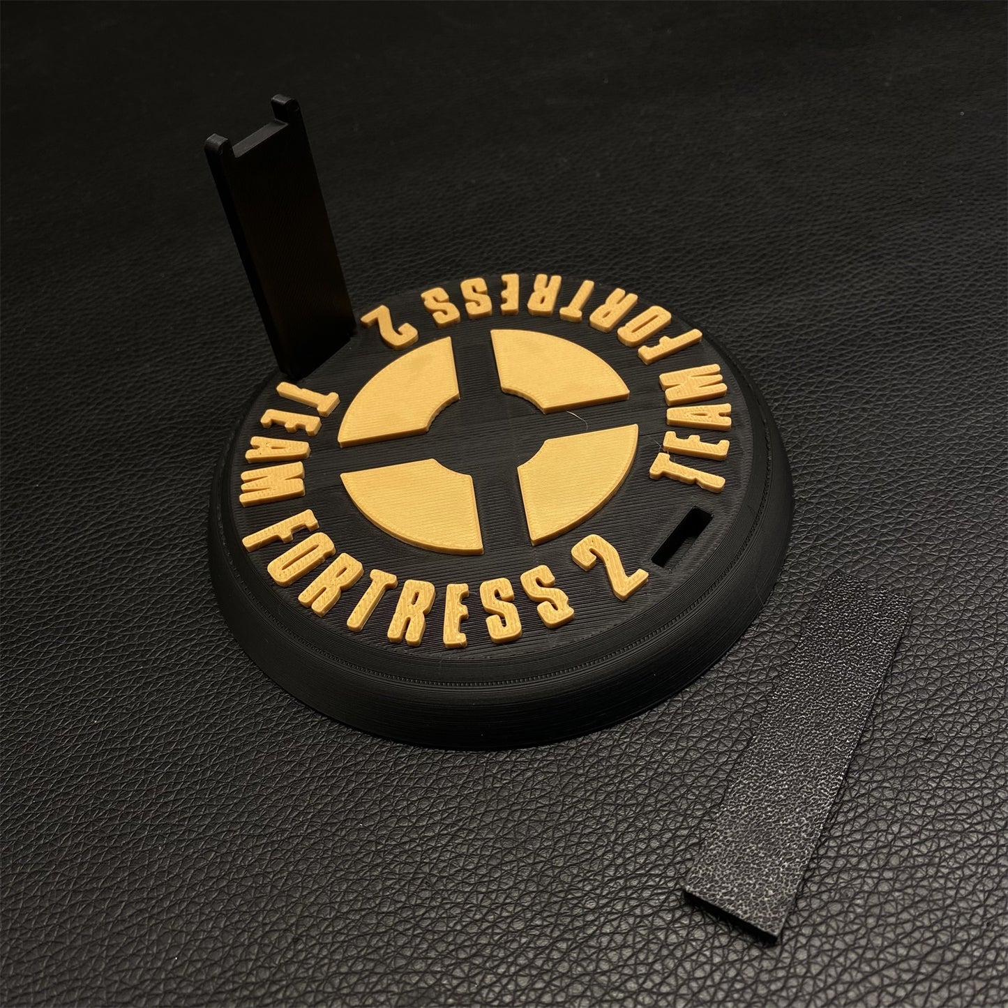 3D Printing Spy & TF2 Black Rose Balisong Display Holder