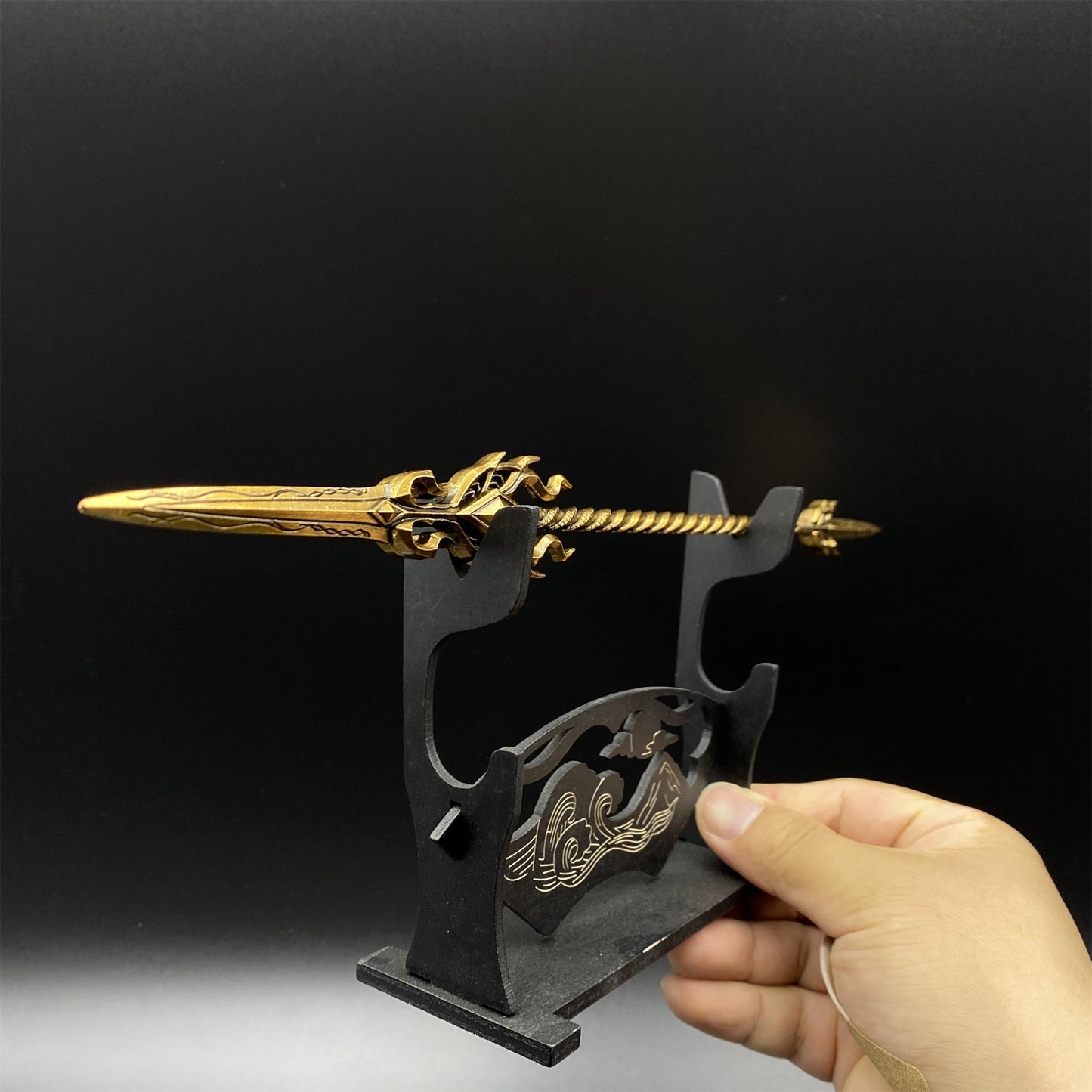 Soul Land Golden Dragon Spear Metal Miniature 30CM/11.8"