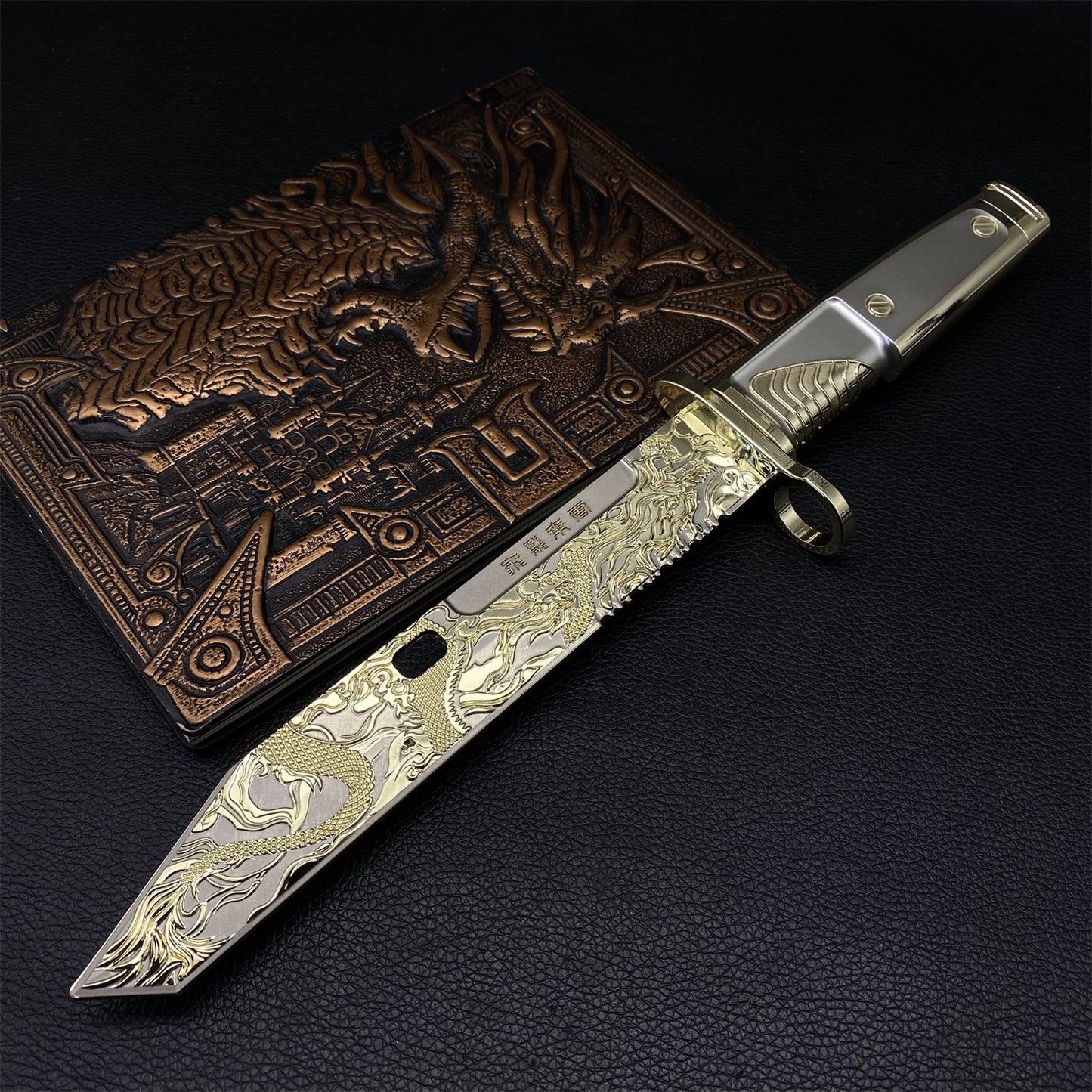 DF Dragon Tooth Knife Metal Blunt Prop 32CM/12.6"