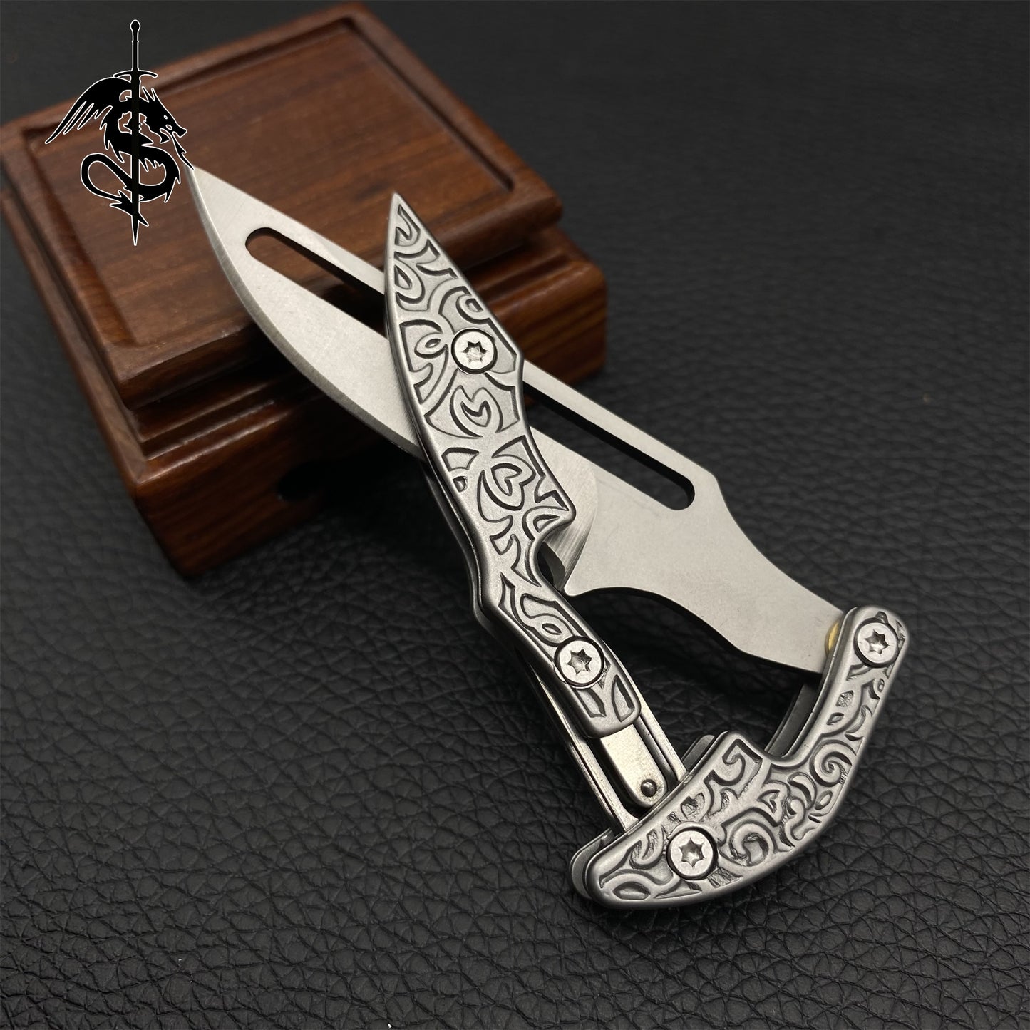 CNC High-quality Creative EDC Tool Folding Knife