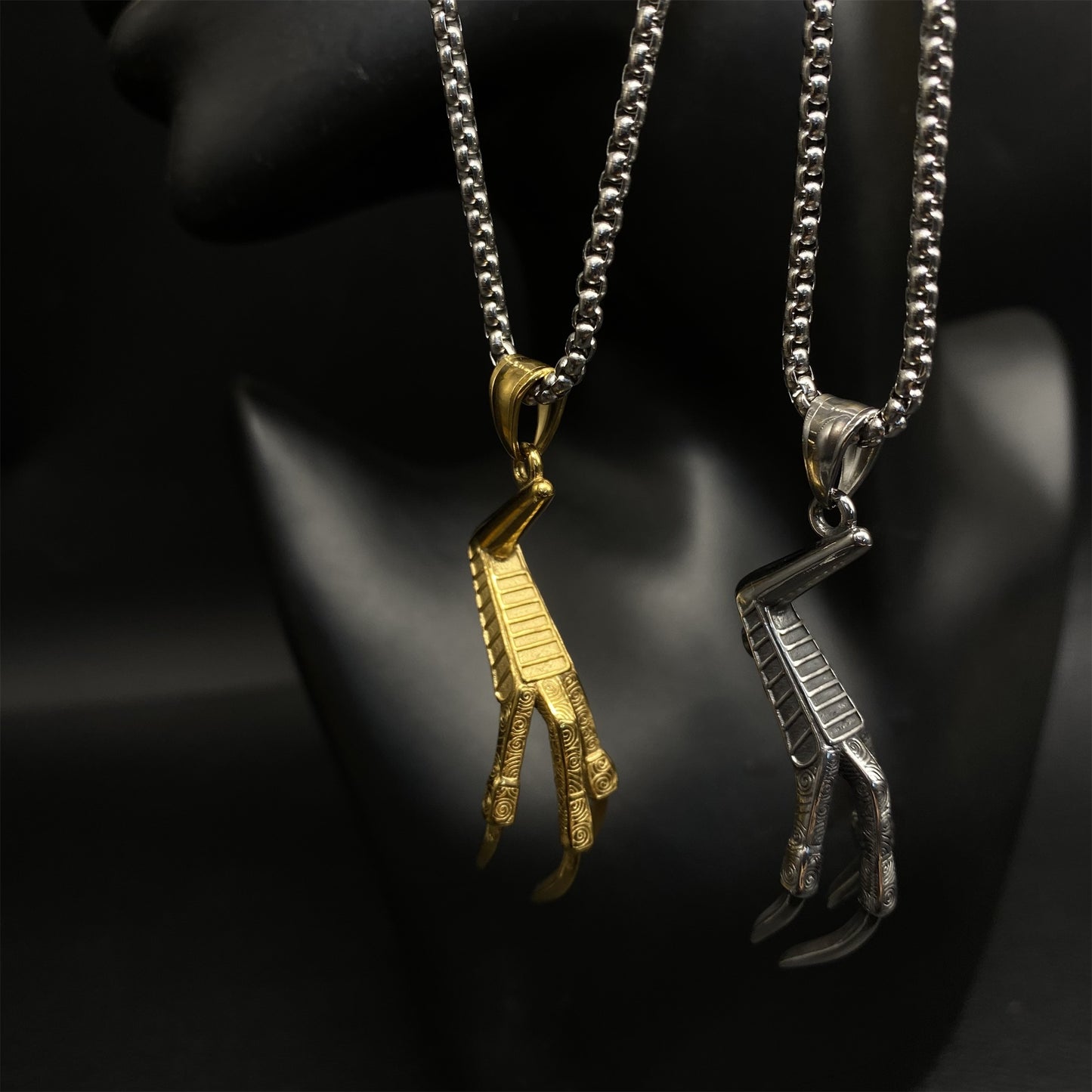 Eagle's Claw Necklace Replica