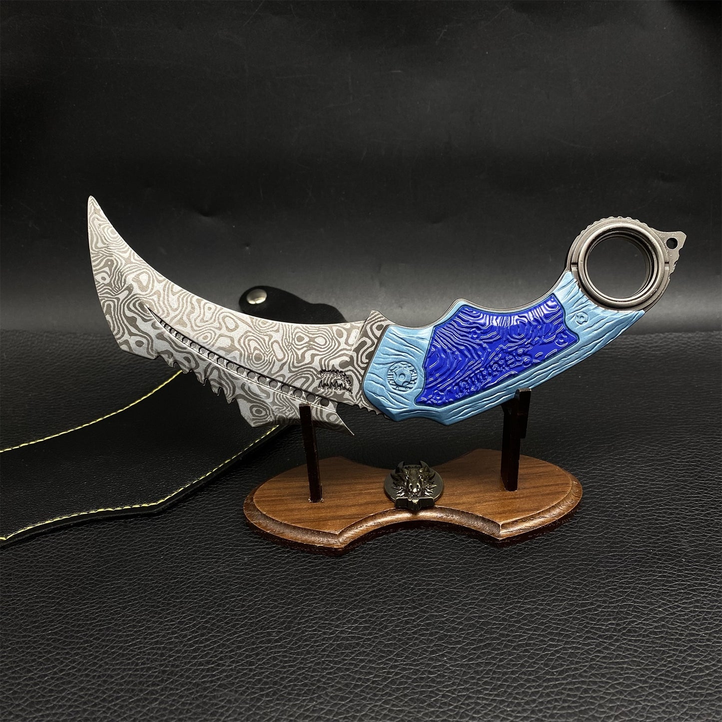 Arena Breakout Meteoric Claw Metal Blunt Blade Replica