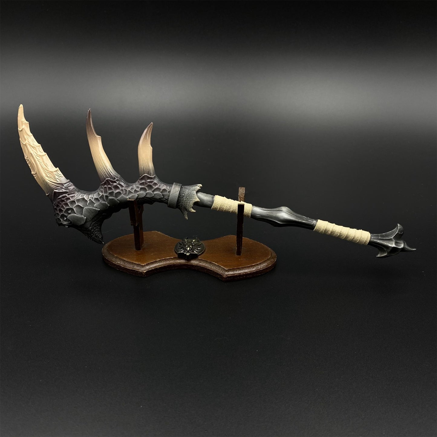 Monster Killer Fatalis Annihilation Long Sword Metal Miniature