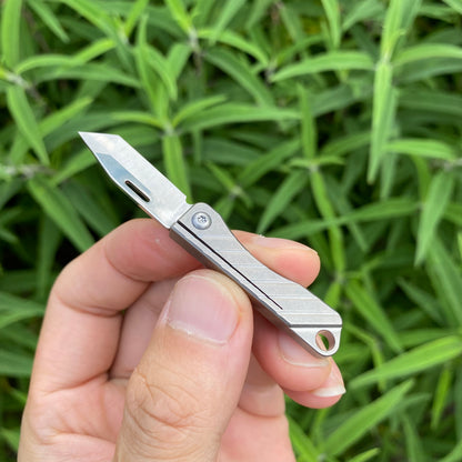 High-end Titanium Alloy EDC Mini Folding Knife 2 In 1 Pack