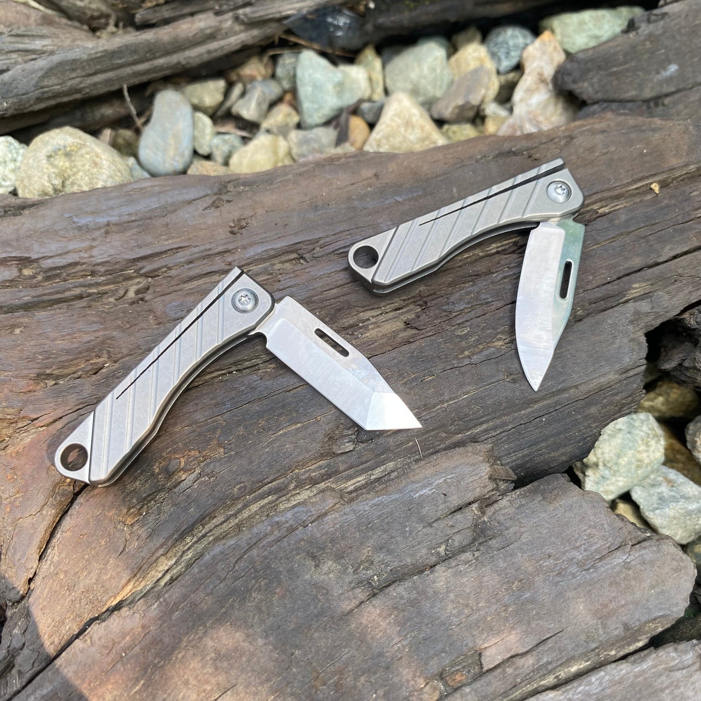 High-end Titanium Alloy EDC Mini Folding Knife 2 In 1 Pack