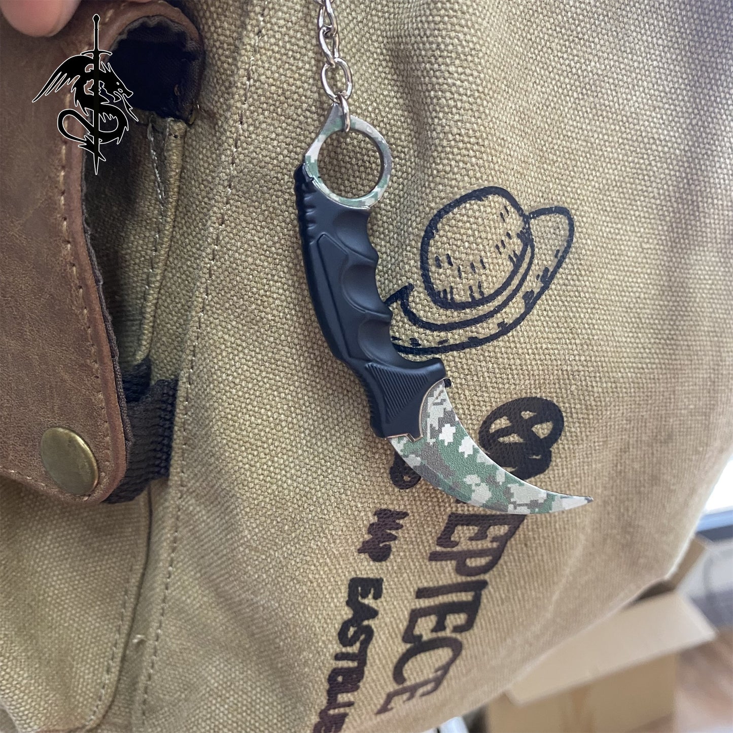 Forest DDPAT Skin Mini Karambit Keychain