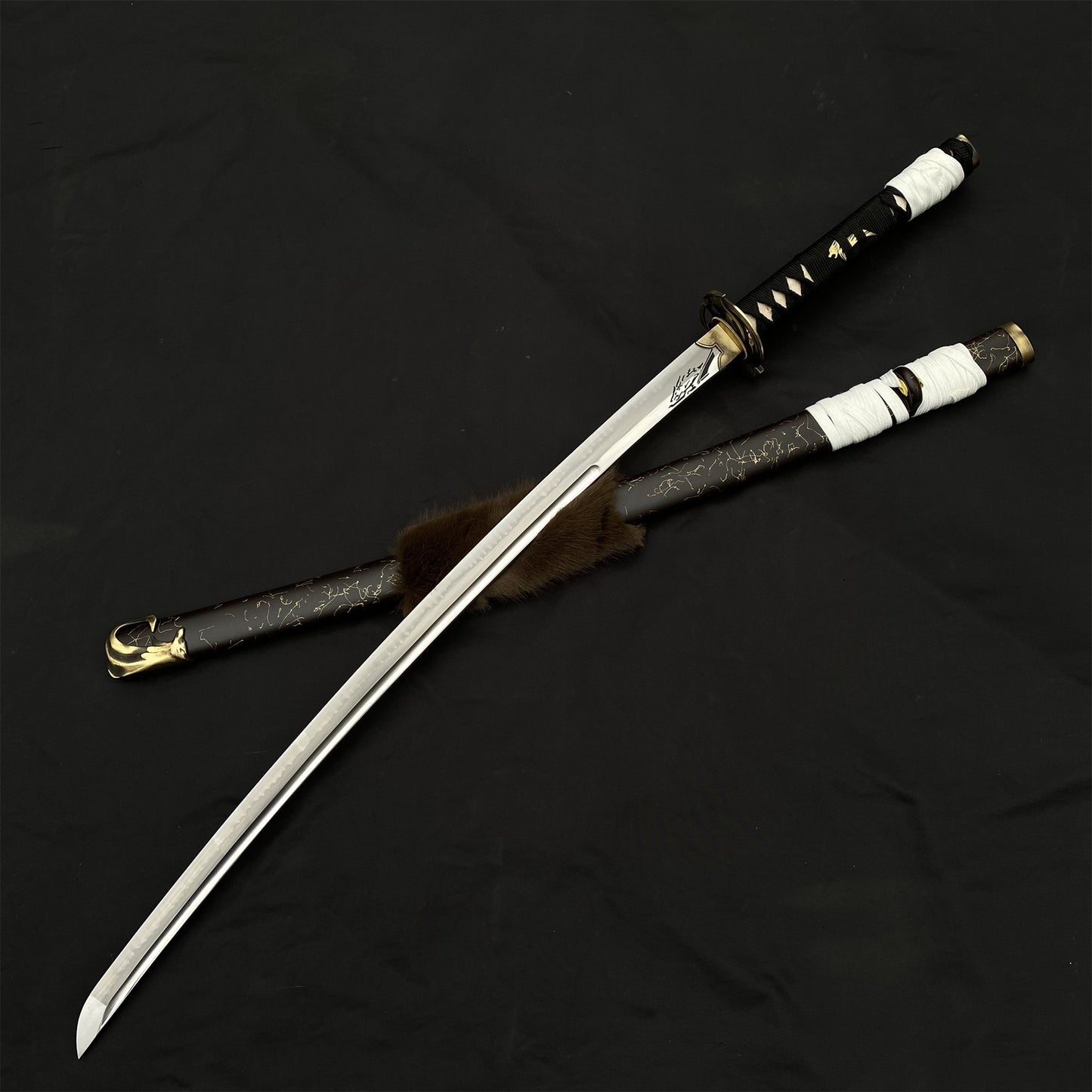 GOY Atsu Wolf Blade T10 Steel Version