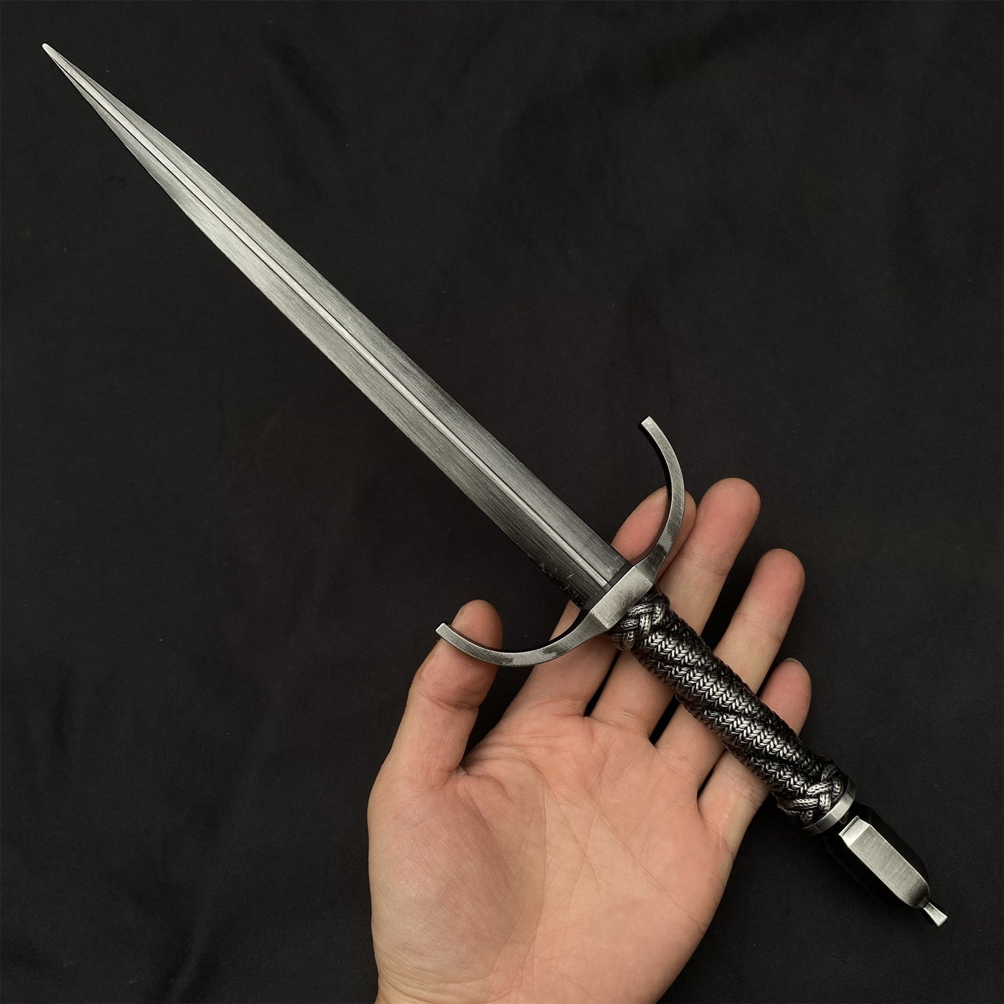 Hight-Quality Game Dagger Metal Craft For Collection