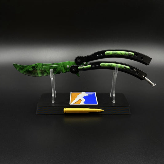 CS2 Butterfly Knife Forest DDPAT Balisong Replica - Unsharpened Game Prop Collectible with Display Stand