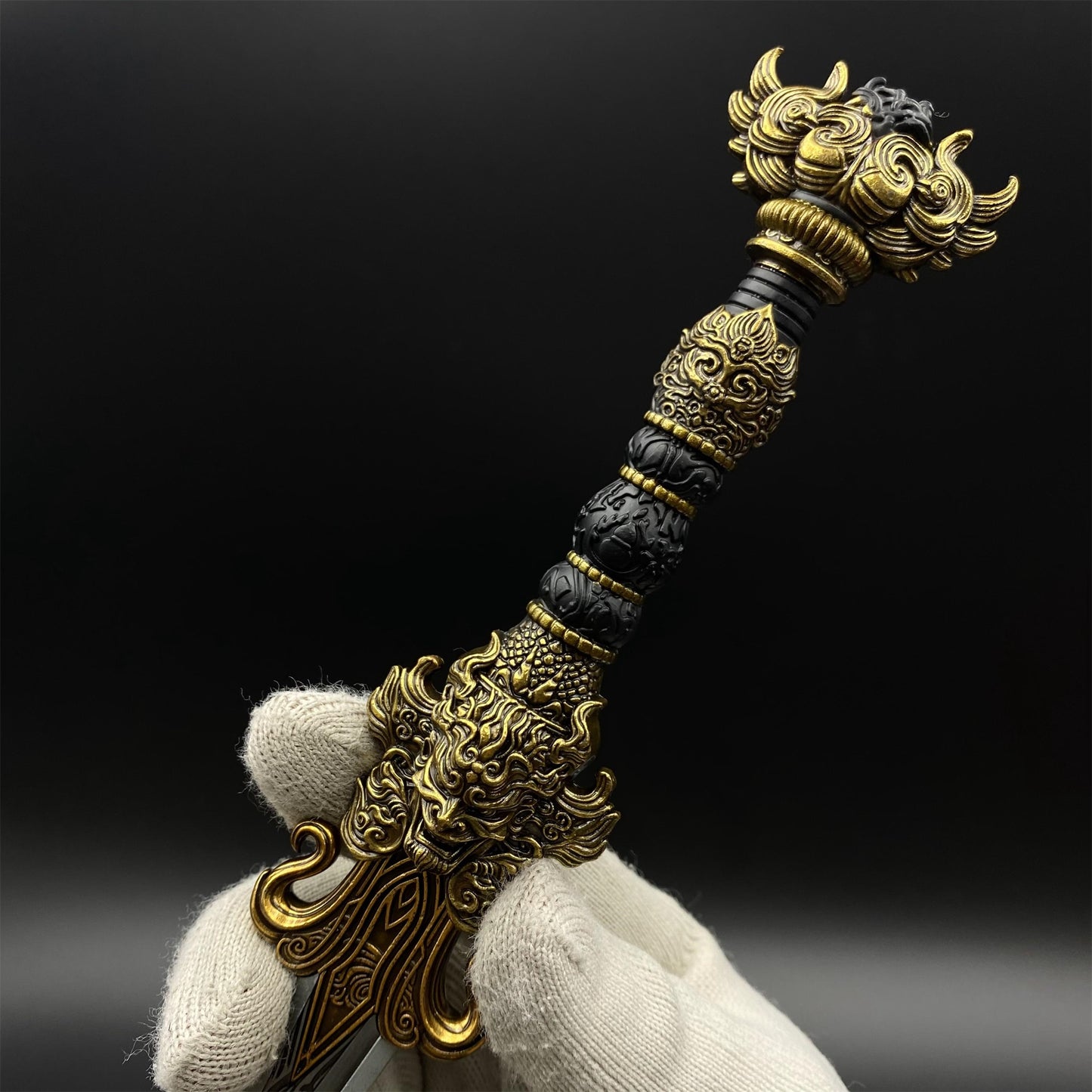 Soul Land Ghostcarving Godly Blade Metal Replica - Dull Blade Prop