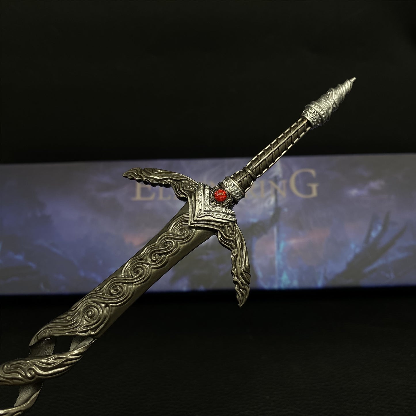 Godslayer's Greatsword Metal Replica With Gift Box