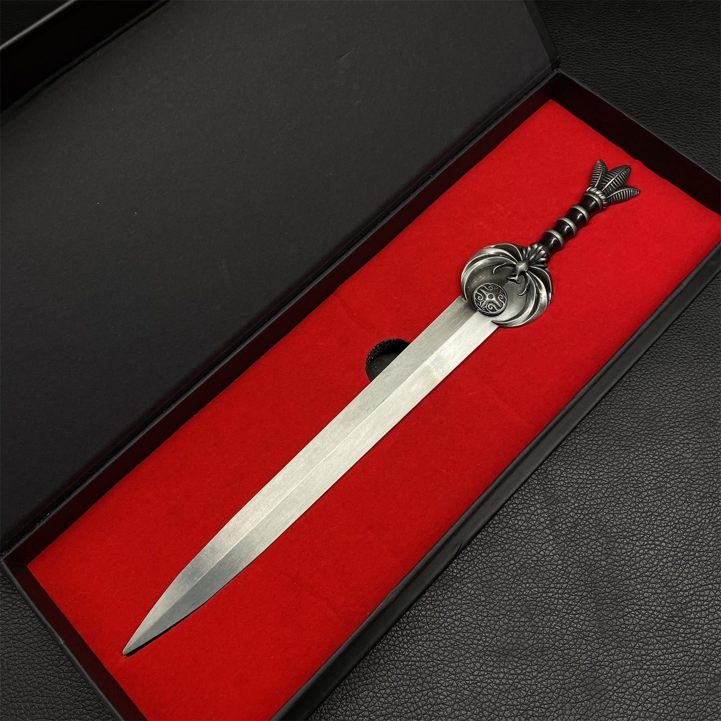 Best Game Sword IRL Metal Crafts For Collection
