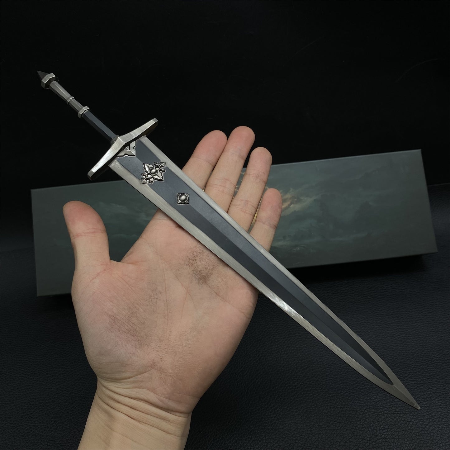 Greatsword of Solitude Metal Replica 30CM/11.8"