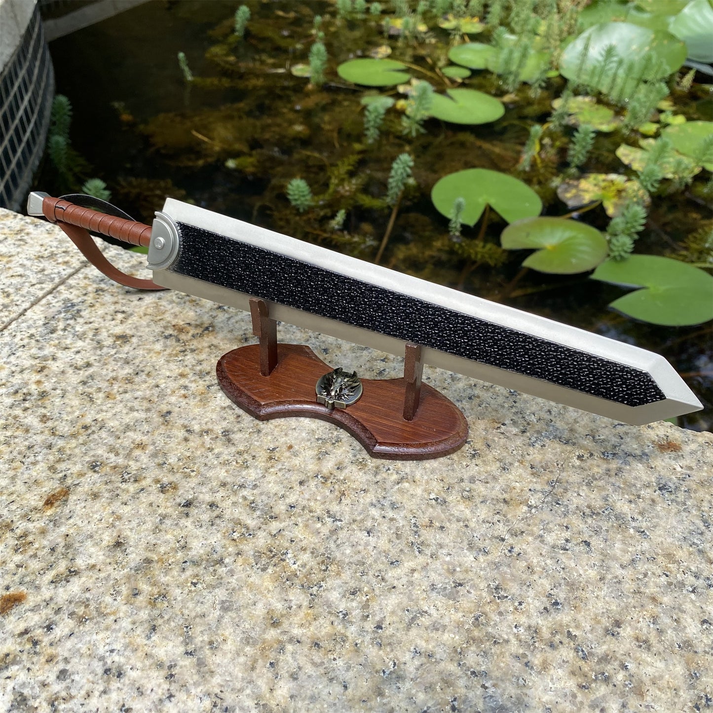 Guts Sword Replica Dragon Slayer Metal Miniature
