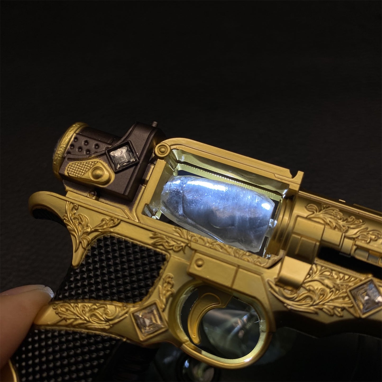 Heart of Suran Pistol Metal Replica