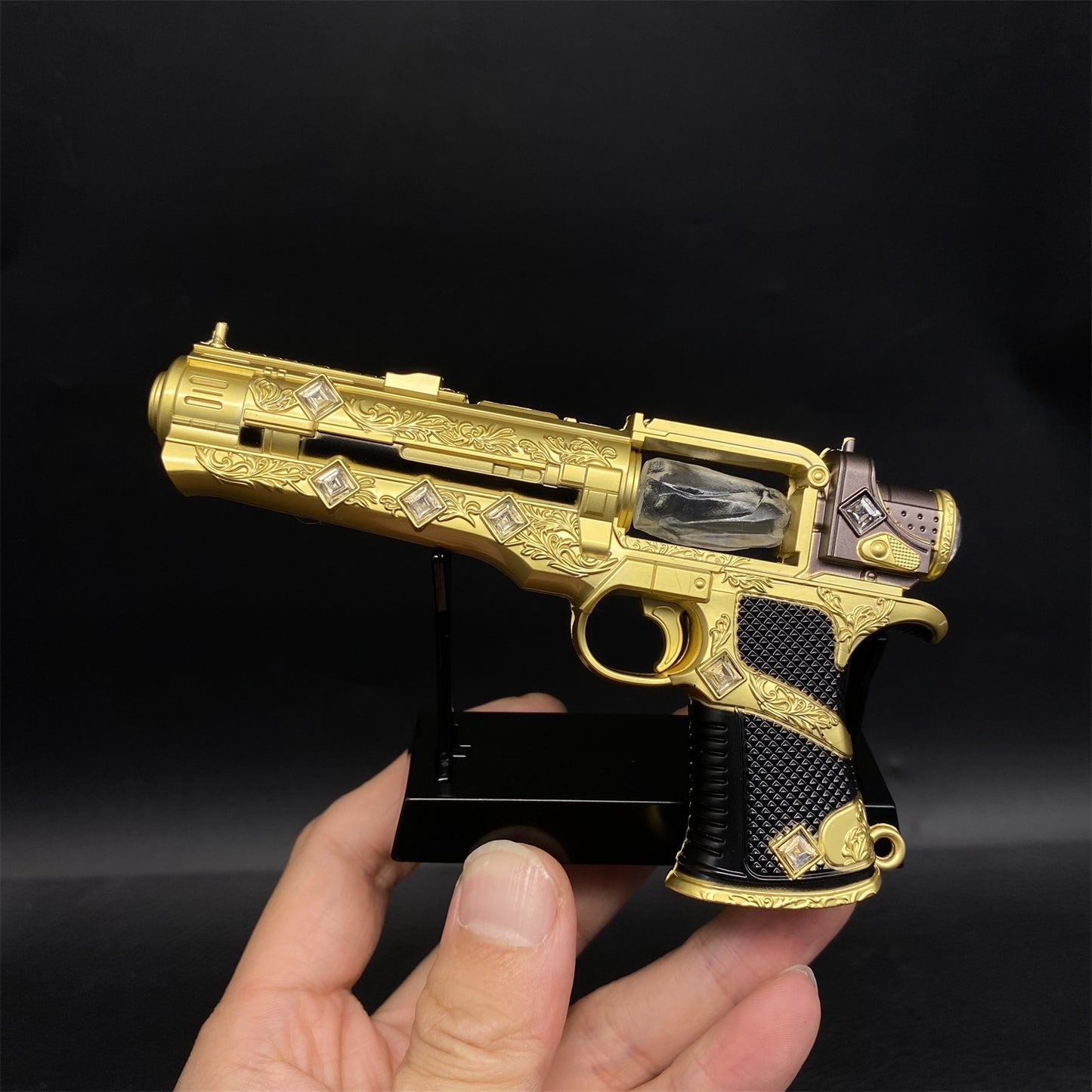 Heart of Suran Pistol Metal Replica