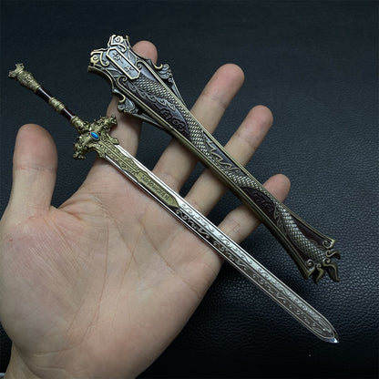 Heaven Sword And Dragon Saber Metal Miniature