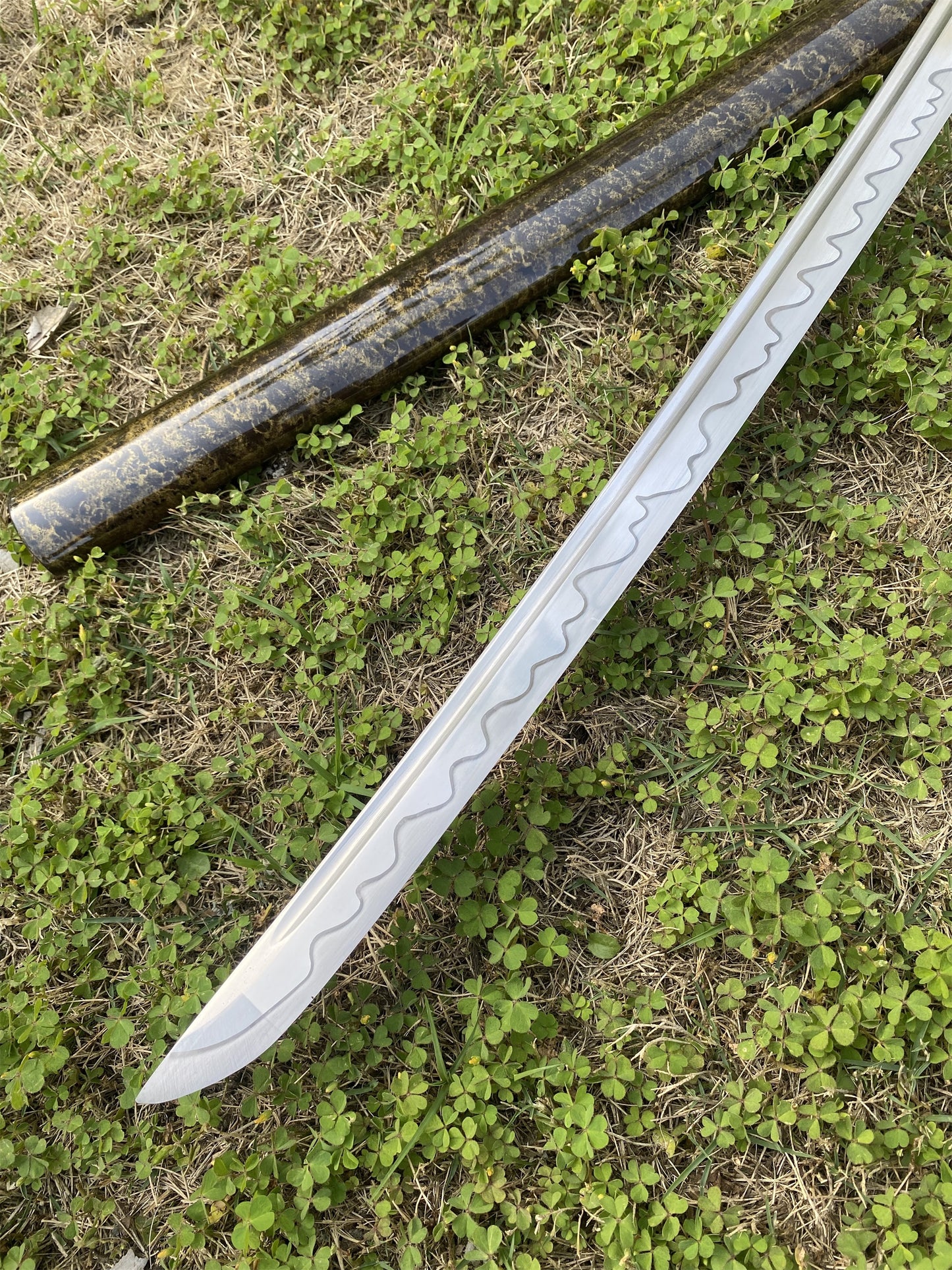 Japanese Katana-Howling Moon