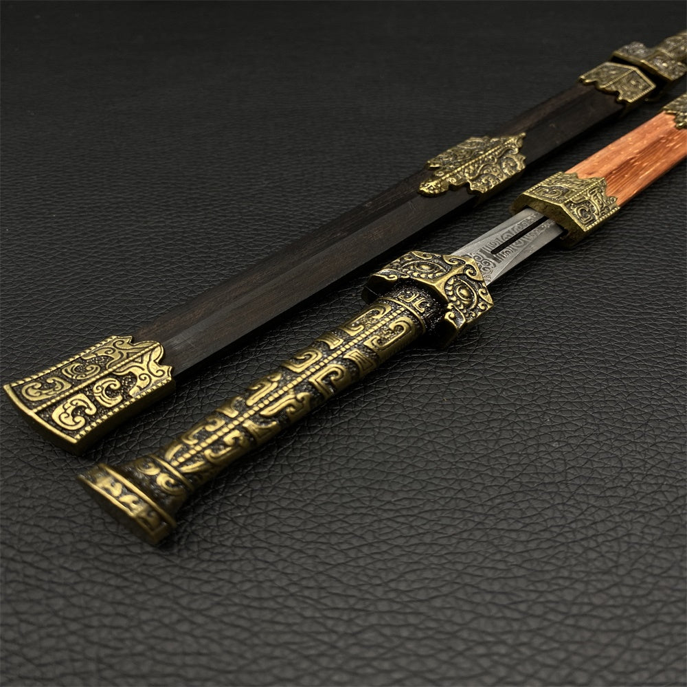 Hand-Forged Han Dynasty CaoCao YiTian QingGang Sword 26cm/10.2"