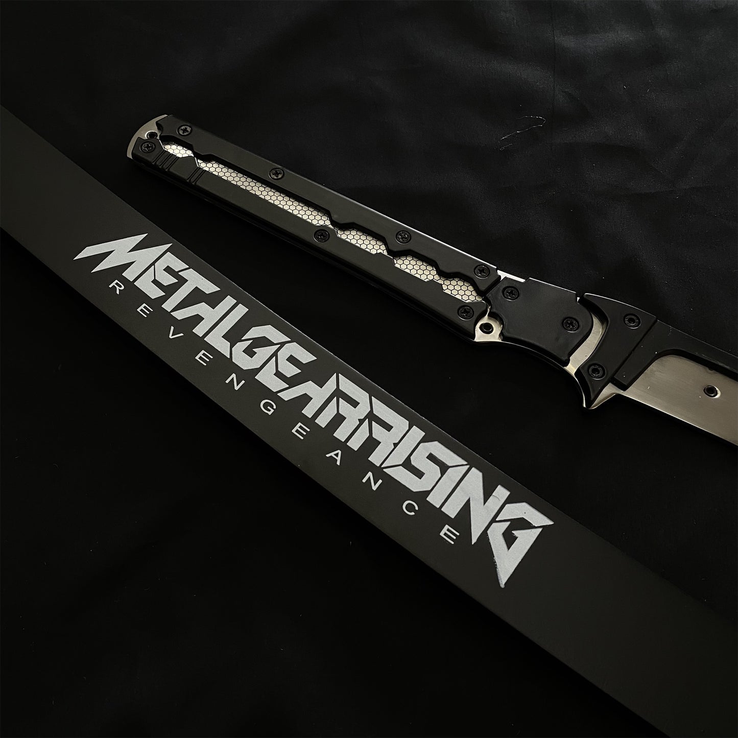 IRL Raiden's Blade Life-size Raiden HF Blade Steel Replica
