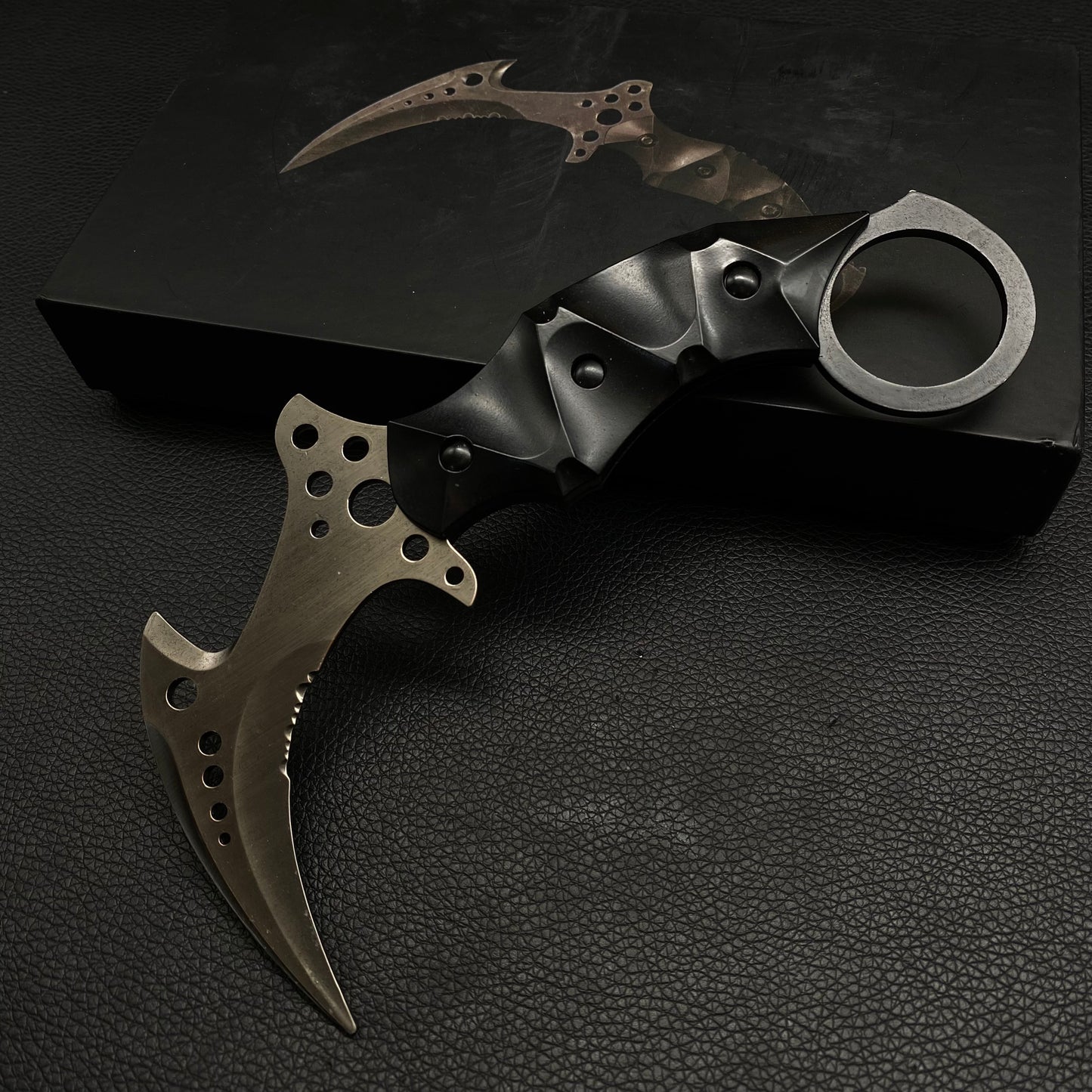 Hight-Quality Game Karambit Trainer Metal Craft For Collection