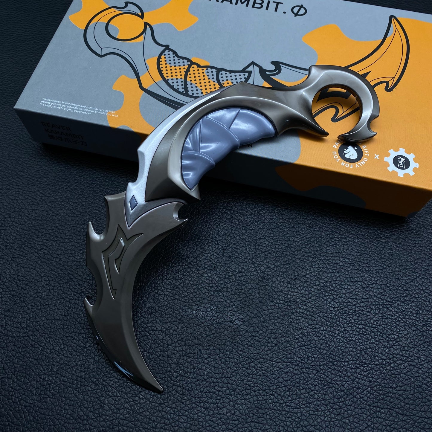 Hight-Quality Game Karambit Trainer Metal Craft For Collection