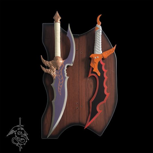 Kasaka's Venom Fang & Knight Killer Dagger Life-Size Metal Replica