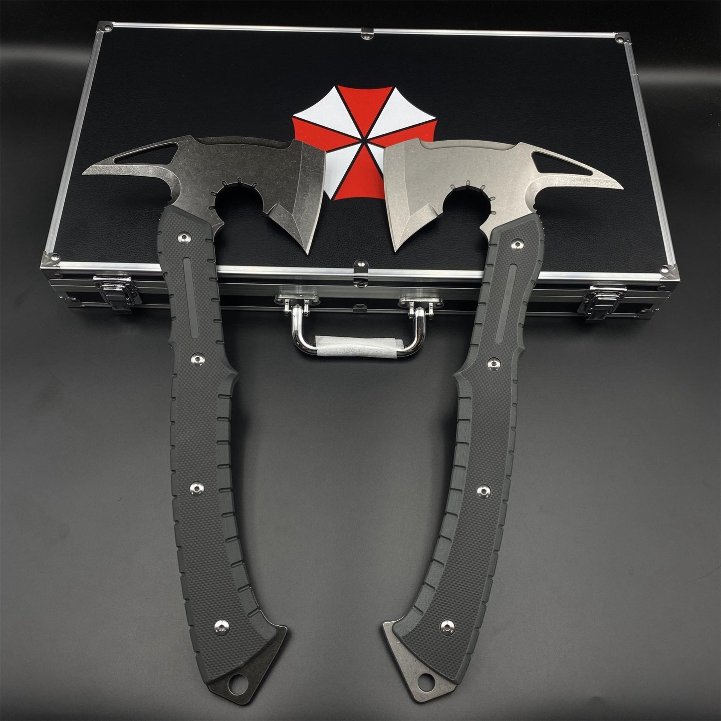 40CM / 15.7" 8Cr Steel Re9 Leon Hatchet Leon Axe Full Tang Camping Axe For Collection