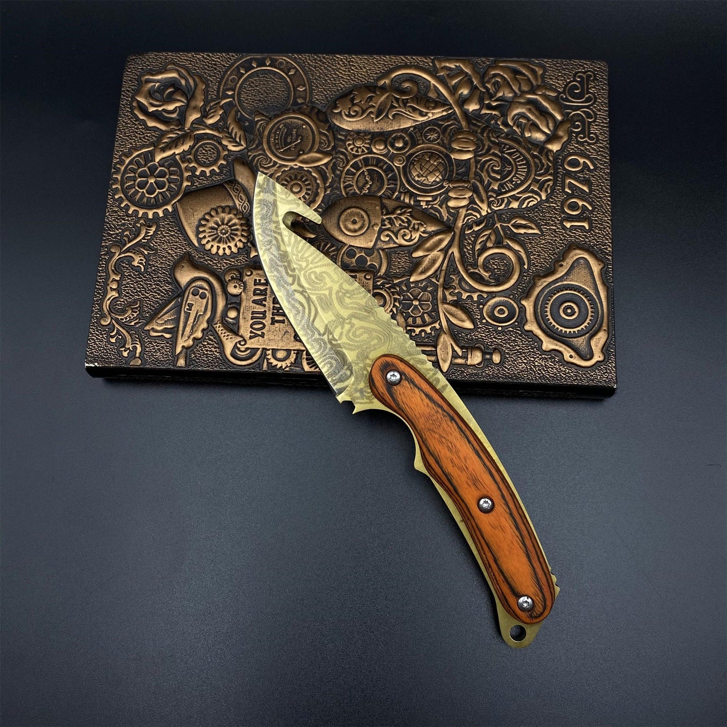 Gold Damascus 420 Steel Karambit Knife CS Lore Skin Gut Knife For Collection